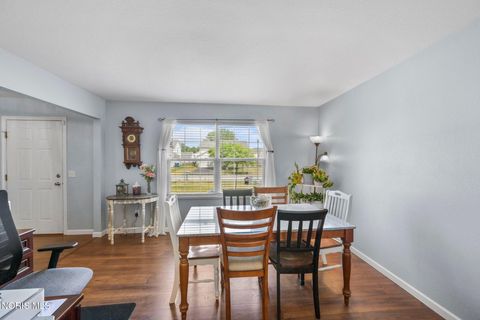 Tiny photo for 604 Highland Creek Court, Holland, OH 43528 (MLS # 10008678)