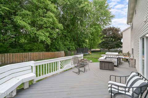 Tiny photo for 604 Highland Creek Court, Holland, OH 43528 (MLS # 10008678)