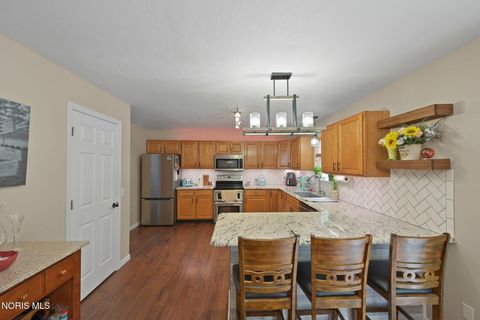 Tiny photo for 604 Highland Creek Court, Holland, OH 43528 (MLS # 10008678)