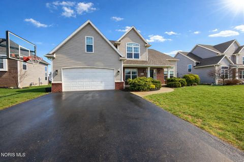 Photo of 2873 Woods Edge Road, Perrysburg, OH 43551 (MLS # 10005850)