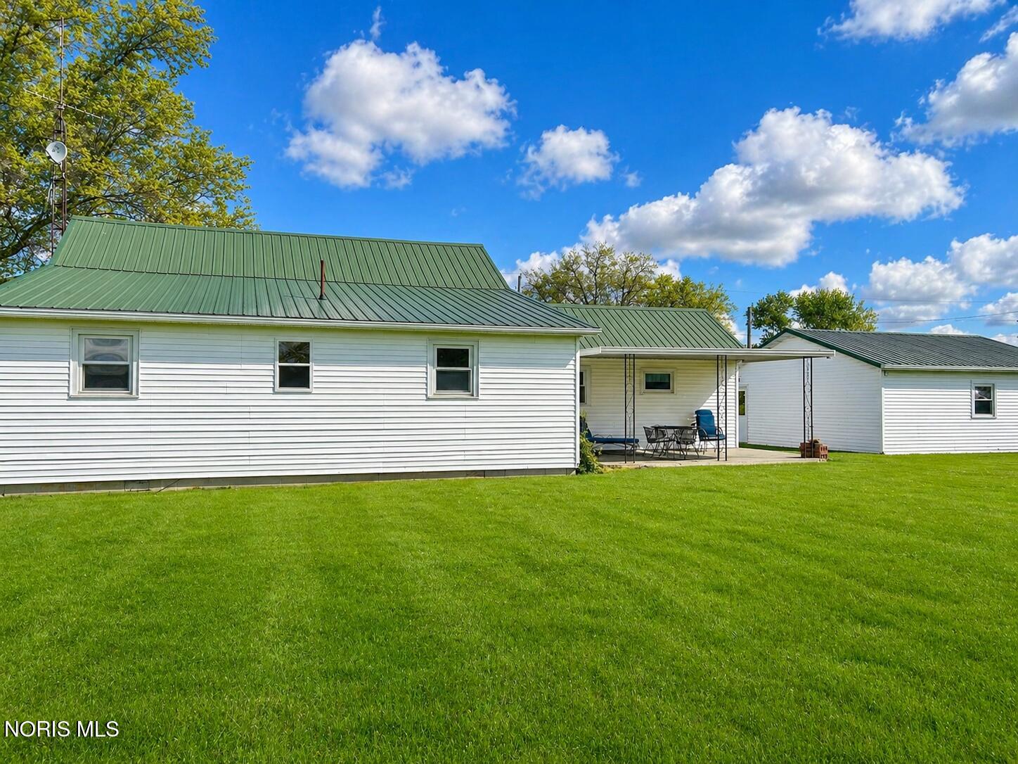 22266 Road 128