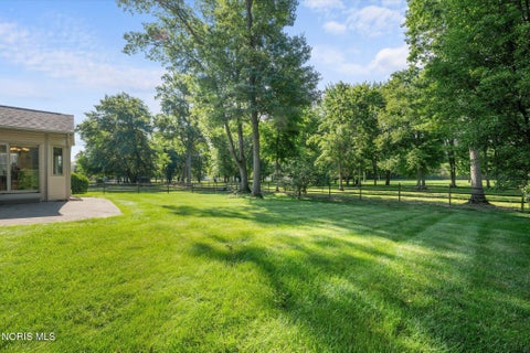 Tiny photo for 8339 Sycamore Woods Lane, Holland, OH 43528 (MLS # 10009801)