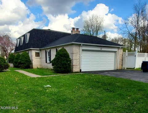 Tiny photo for 2003 Bucklew Drive, Toledo, OH 43613 (MLS # 10006496)