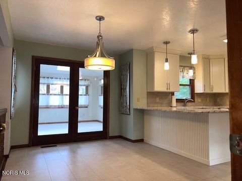 Tiny photo for 436 Harvest Court, Waterville, OH 43566 (MLS # 10007053)
