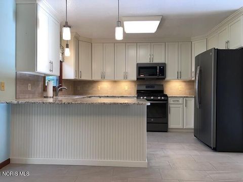 Tiny photo for 436 Harvest Court, Waterville, OH 43566 (MLS # 10007053)
