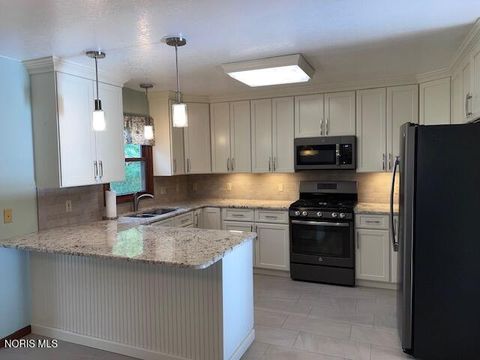 Tiny photo for 436 Harvest Court, Waterville, OH 43566 (MLS # 10007053)