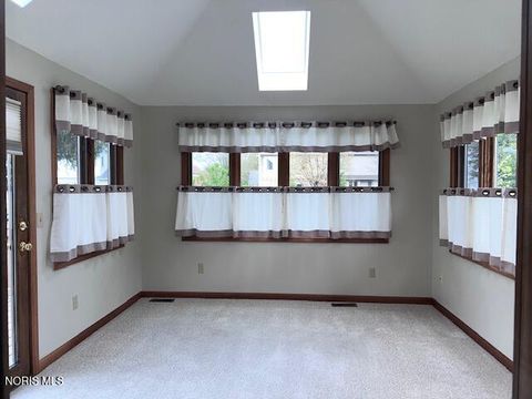 Tiny photo for 436 Harvest Court, Waterville, OH 43566 (MLS # 10007053)