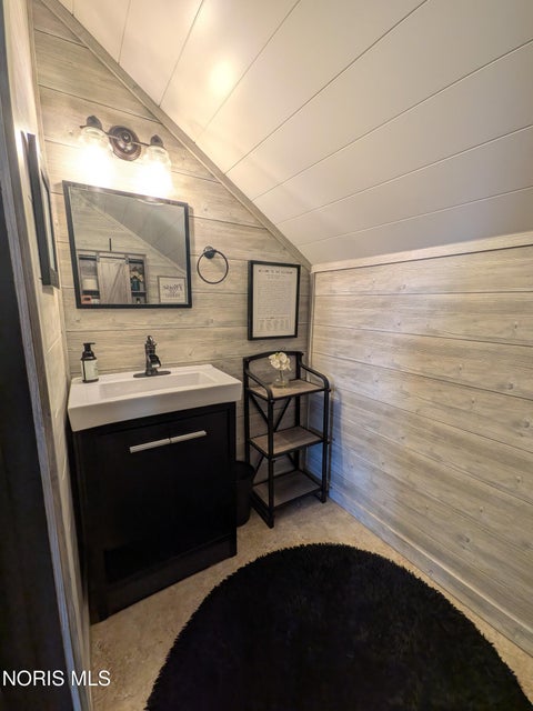 Tiny photo for 633 Holgate Avenue, Defiance, OH 43512 (MLS # 10009956)