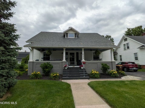 Photo of 633 Holgate Avenue, Defiance, OH 43512 (MLS # 10009956)