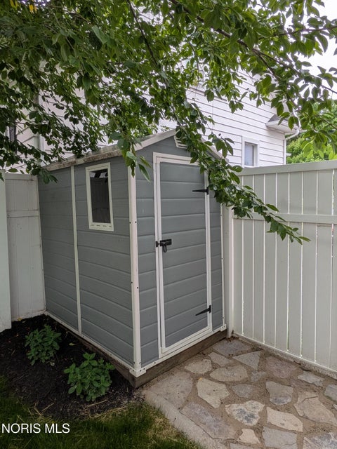 Tiny photo for 633 Holgate Avenue, Defiance, OH 43512 (MLS # 10009956)