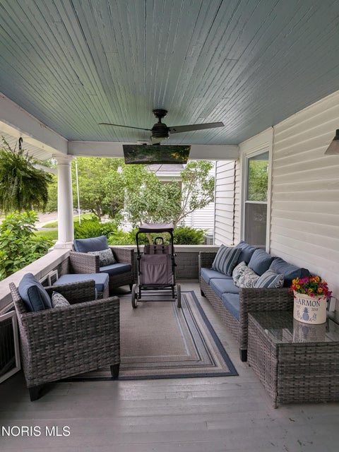 Tiny photo for 633 Holgate Avenue, Defiance, OH 43512 (MLS # 10009956)