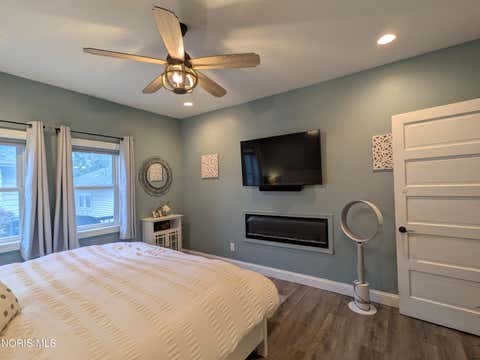 Tiny photo for 633 Holgate Avenue, Defiance, OH 43512 (MLS # 10009956)