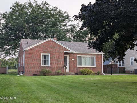 Tiny photo for 404 E Union Street, Walbridge, OH 43465 (MLS # 10011915)