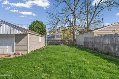 Tiny photo for 42 Pasadena Boulevard, Toledo, OH 43612 (MLS # 10009544)