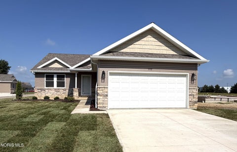 Condo For Sale - 987 Greenbrier Road #102<br/> Upper Sandusky, OH 43351