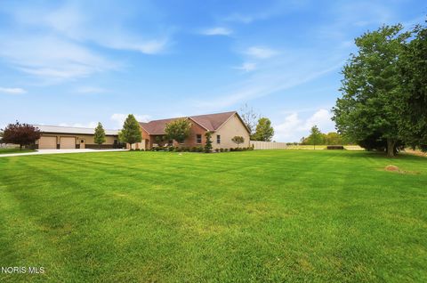 Tiny photo for 15111 County Road M, Wauseon, OH 43567 (MLS # 10007435)