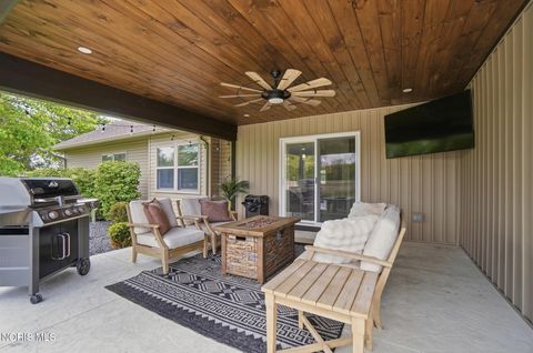 Tiny photo for 15111 County Road M, Wauseon, OH 43567 (MLS # 10007435)