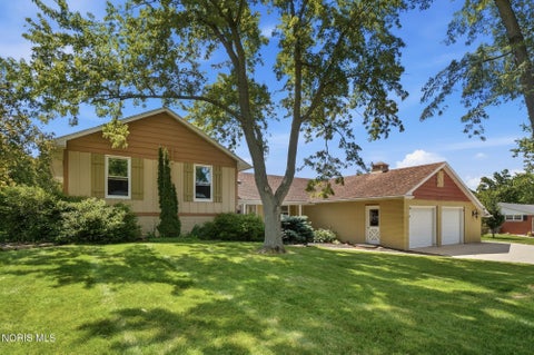 Tiny photo for 313 Charloe Circle, Ottawa, OH 45875 (MLS # 10012846)