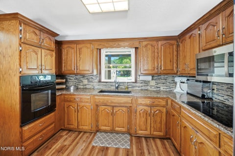 Tiny photo for 313 Charloe Circle, Ottawa, OH 45875 (MLS # 10012846)
