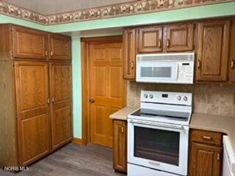 Tiny photo for 208 W Main Street, McComb, OH 45858 (MLS # 10010628)