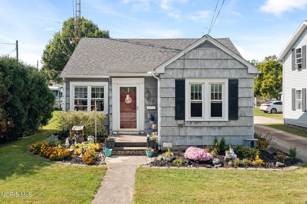 115 N BENTON ST, OAK HARBOR, OH 43449 - Image c8e7d83e6cf759a3209a2f5bdcfeeecf/1102128832