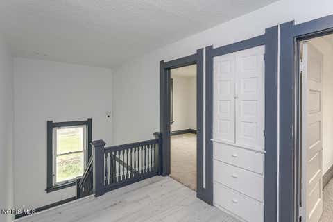 Tiny photo for 831 Oak Street, Toledo, OH 43605 (MLS # 10010793)