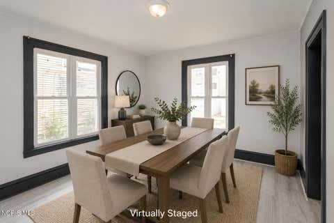 Tiny photo for 831 Oak Street, Toledo, OH 43605 (MLS # 10010793)