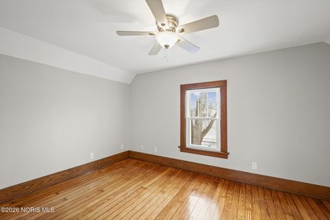 Tiny photo for 740 Conneaut Avenue, Bowling Green, OH 43402 (MLS # 10003081)