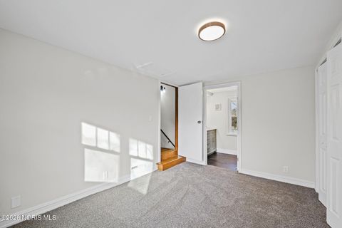 Tiny photo for 740 Conneaut Avenue, Bowling Green, OH 43402 (MLS # 10003081)