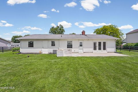 Tiny photo for 153 Thomas Drive, Fremont, OH 43420 (MLS # 10009376)