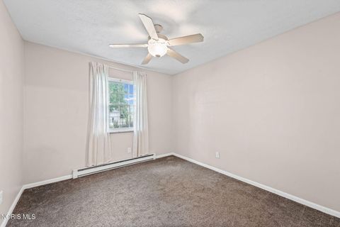 Tiny photo for 153 Thomas Drive, Fremont, OH 43420 (MLS # 10009376)