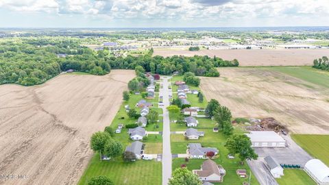 Tiny photo for 153 Thomas Drive, Fremont, OH 43420 (MLS # 10009376)