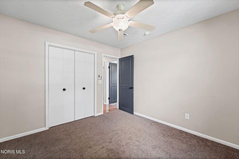 Tiny photo for 153 Thomas Drive, Fremont, OH 43420 (MLS # 10009376)