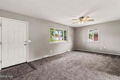 Tiny photo for 5428 Fenwick Drive, Toledo, OH 43623 (MLS # 10008280)
