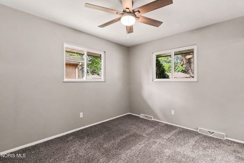 Tiny photo for 5428 Fenwick Drive, Toledo, OH 43623 (MLS # 10008280)