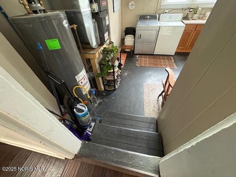 Tiny photo for 1251 S Railroad Street, Millbury, OH 43447 (MLS # 10001763)