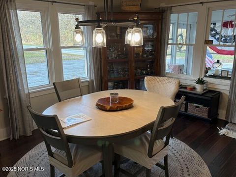 Tiny photo for 1251 S Railroad Street, Millbury, OH 43447 (MLS # 10001763)