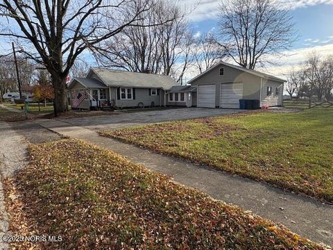 Tiny photo for 1251 S Railroad Street, Millbury, OH 43447 (MLS # 10001763)