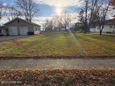 Tiny photo for 1251 S Railroad Street, Millbury, OH 43447 (MLS # 10001763)