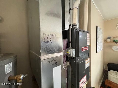 Tiny photo for 1251 S Railroad Street, Millbury, OH 43447 (MLS # 10001763)