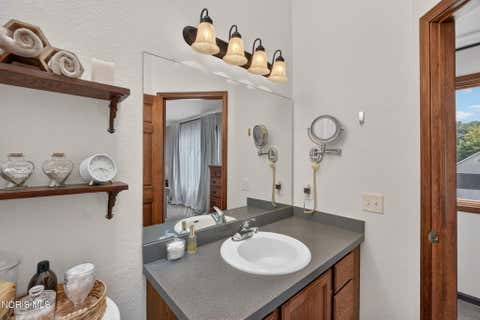 Tiny photo for 7370 Woodshire Lane, Holland, OH 43528 (MLS # 10011740)