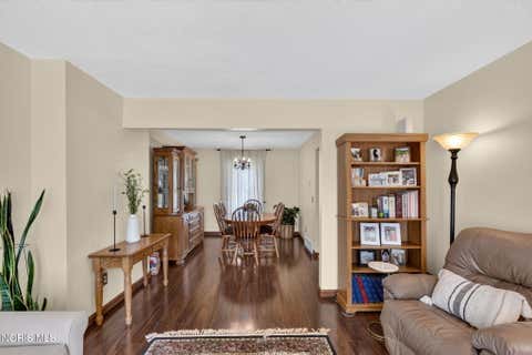 Tiny photo for 7370 Woodshire Lane, Holland, OH 43528 (MLS # 10011740)