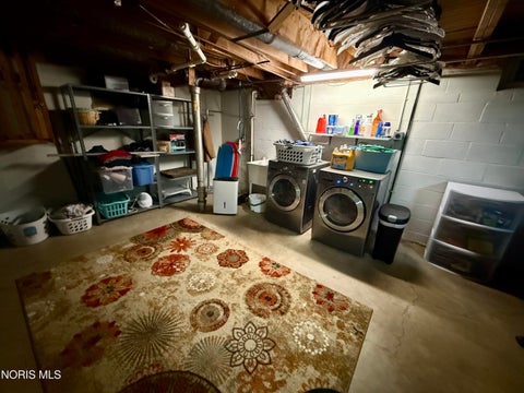 Tiny photo for 4420 Drummond Road, Toledo, OH 43613 (MLS # 10013762)