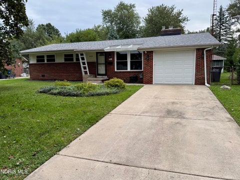 Photo of 4420 Drummond Road, Toledo, OH 43613 (MLS # 10013762)