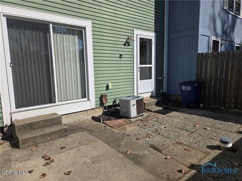 Tiny photo for 4420 Rose Garden Drive # 7, Toledo, OH 43623 (MLS # 10004686)