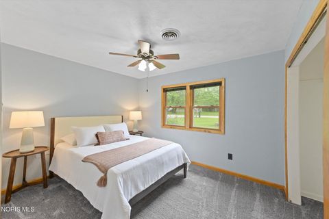 Tiny photo for 113 Heilman Avenue, Perrysburg, OH 43551 (MLS # 10007446)