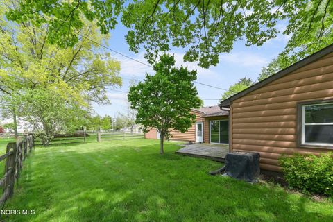 Tiny photo for 113 Heilman Avenue, Perrysburg, OH 43551 (MLS # 10007446)