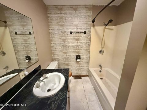 Tiny photo for 15345 W Kolb Road, Graytown, OH 43432 (MLS # 10003714)