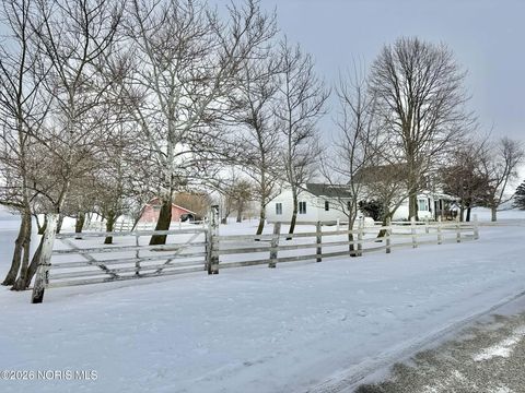 Tiny photo for 15345 W Kolb Road, Graytown, OH 43432 (MLS # 10003714)