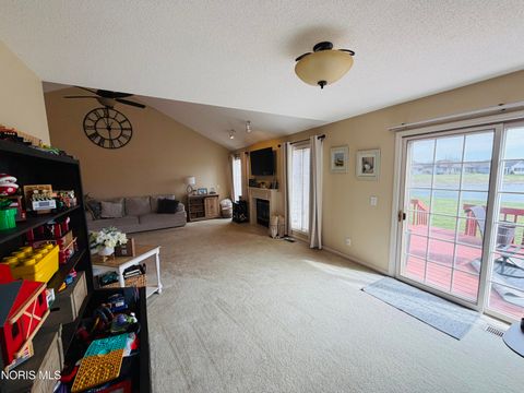 Tiny photo for 1911 Willow Bay Drive, Defiance, OH 43512 (MLS # 10005485)